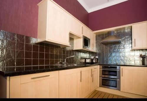 Royal Mile Apartment Edinburgh Ngoại thất bức ảnh